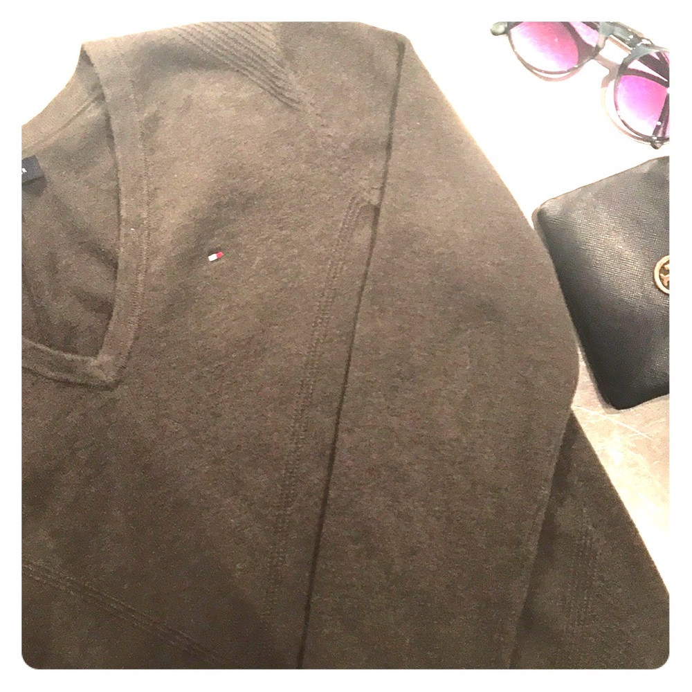 Tommy Hilfiger Olive Green Sweater